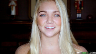 Jessie Andrews’ Bushy Pussy & Bright Eyes in Hot POV Sex - namiętne dziwki w HD BIGWHORE.COM