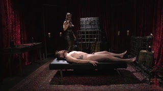 Bella Rossi’s brutal femdom session – Mike Panic gets dominated - putains passionnées en HD BIGWHORE.COM