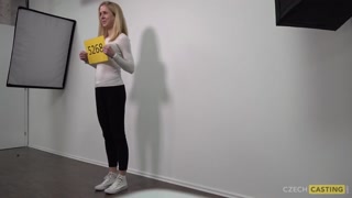 Katka the Czech Stunner – Blonde Casting Temptation - HD의 열정적인 창녀 BIGWHORE.COM