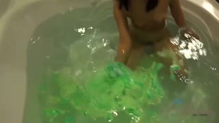 Amara Romani Shower POV - Small Tits Girlfriend Pissing - putains passionnées en HD BIGWHORE.COM
