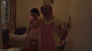 Pepper and Rosie Christmas BTS Action - puttane appassionate in HD BIGWHORE.COM