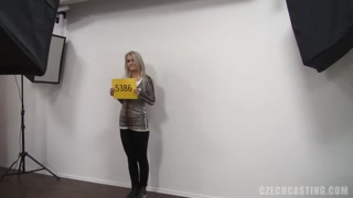 Sexy Blonde Monika Gets Wild in Casting - โสเภณีที่มีความหลงใหลใน HD BIGWHORE.COM