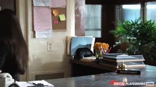 Office Fuck with Tattooed Teacher Lisa Ann - HDの情熱的な娼婦 BIGWHORE.COM