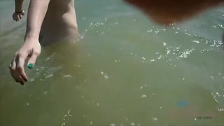 Amateur Anya Olsen - Beach POV Sex with Pissing & Shaved Pussy - โสเภณีที่มีความหลงใหลใน HD BIGWHORE.COM
