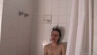 Matilda Gets Wet – Shower Fingering & Moans - pelacur berahi dalam HD BIGWHORE.COM