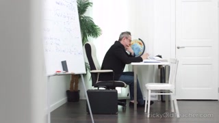 Teen Russian Melisa Benz gives skilled stud a teasing handjob - pelacur berahi dalam HD BIGWHORE.COM