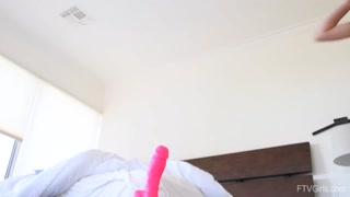 Teen Gracie Goes Crazy - Deep Fisting & Squirting - namiętne dziwki w HD BIGWHORE.COM
