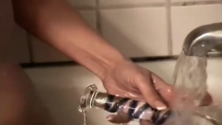 Steamy shower with Kacey - putains passionnées en HD BIGWHORE.COM