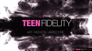 Hardcore Sloppy Blowjob From Teen Sophia - leidenschaftliche Huren in HD BIGWHORE.COM