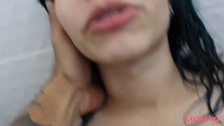 Wet & Creamy: Ria and Carel Shower Quickie - gái điếm đam mê ở HD BIGWHORE.COM