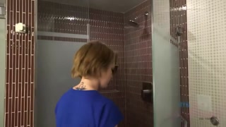 Amateur GF Lucy Valentine Shower & Pissing Scene - putains passionnées en HD BIGWHORE.COM