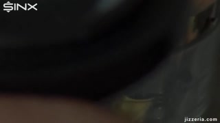 Tattoo Girl in Lingerie Loves Handjob Action - prostitutas apaixonadas em HD BIGWHORE.COM