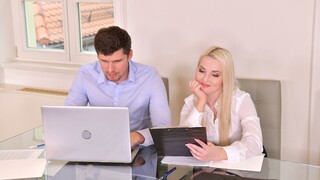 Afternoon Suckfest with Kristof Cale - putains passionnées en HD BIGWHORE.COM