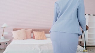 I Lust for My Coworker's Sexy Body and Big Dick - pelacur berahi dalam HD BIGWHORE.COM