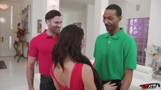 Black Guy Fucks My Beautiful Brunette Wife - putains passionnées en HD BIGWHORE.COM