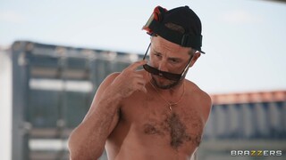 Ride to Cumshot - gepassioneerde hoeren in HD BIGWHORE.COM
