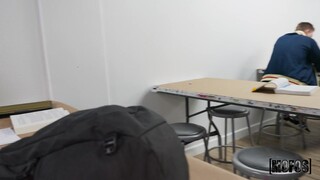 Missionary Sex in Class  - โสเภณีที่มีความหลงใหลใน HD BIGWHORE.COM