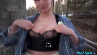 Outdoor POV Action with Brunette Baker - โสเภณีที่มีความหลงใหลใน HD BIGWHORE.COM