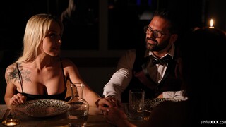 Four of a Kind: High Heels and Hardcore - namiętne dziwki w HD BIGWHORE.COM