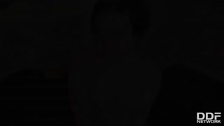 Shaved Pussy Sheri Vi Sucks Hard in Midnight Sex - prostitutas apaixonadas em HD BIGWHORE.COM