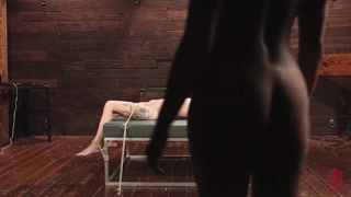The Itsy Bitsy Siren - putains passionnées en HD BIGWHORE.COM