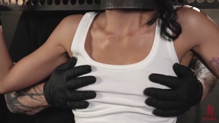 Metal Bondage and Stress - gái điếm đam mê ở HD BIGWHORE.COM