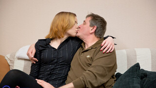 Blonde Sophia Kitten Gives Blowjob to 62 Year Old - gepassioneerde hoeren in HD BIGWHORE.COM
