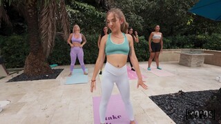 Blowjob Surprise on Content Day - curve pasionate în HD BIGWHORE.COM