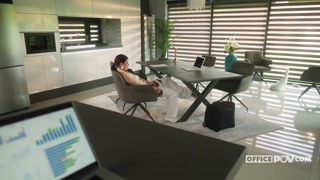 Lunchtime Surprise for Sophie's Boss - passionerade horor i HD BIGWHORE.COM