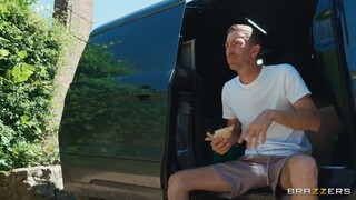 Big Ass Blonde Chloe Savage Takes it from Danny D - passionerade horor i HD BIGWHORE.COM