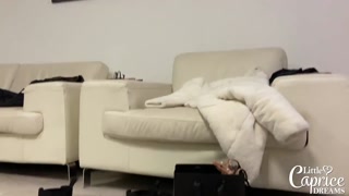 Solo Lingerie Shoot with Little Caprice - HDの情熱的な娼婦 BIGWHORE.COM