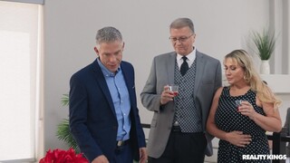 Boss's Daughter Party Fucks - nowości porno na BIGWHORE.COM