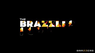 Facial, Cumshot, and More in The Brazzers Podcast - puttane appassionate in HD BIGWHORE.COM