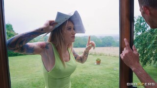 Cowgirl Ivy Rides Big Dick - curve pasionate în HD BIGWHORE.COM