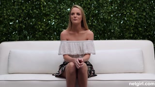 Emma Sucks Balls for a Role - putains passionnées en HD BIGWHORE.COM