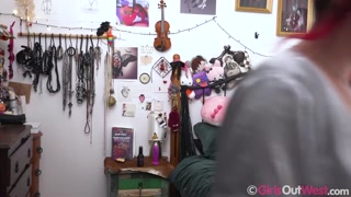 Noxious Blossom - Hairy Australian Babe Fingering in Panties - leidenschaftliche Huren in HD BIGWHORE.COM