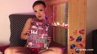 Gabi's Christmas Tease - โสเภณีที่มีความหลงใหลใน HD BIGWHORE.COM
