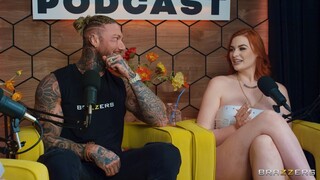 Oiled Up and Ready to Go: The Brazzers Podcast Ep 14 - putains passionnées en HD BIGWHORE.COM