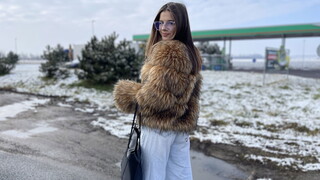  Mia Mi's Public Sex with Marcello Bravo  - пристрасні повії у HD BIGWHORE.COM