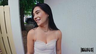 Delilah Dagger takes a rough facial from JMac - 激情的妓女高清 BIGWHORE.COM