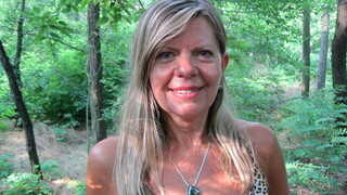 Constance Can't Resist Public Sex - puttane appassionate in HD BIGWHORE.COM