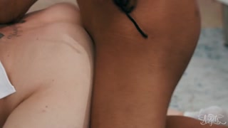 Cowgirl Haven and Leilani's Wild Ride - puttane appassionate in HD BIGWHORE.COM