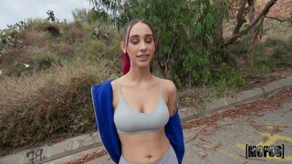 Buddies on the Run Turn to Blowjob Buddies - putains passionnées en HD BIGWHORE.COM
