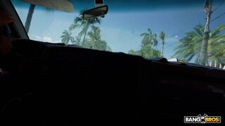 Big Tits Scarlett Rose Sucks & Rides Vacation Dick - pelacur berahi dalam HD BIGWHORE.COM