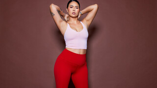 MILF Gets Deepthroat and Facial in Gym - namiętne dziwki w HD BIGWHORE.COM