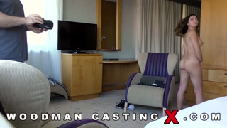 Petite Frida Sante's Big Tits - โสเภณีที่มีความหลงใหลใน HD BIGWHORE.COM