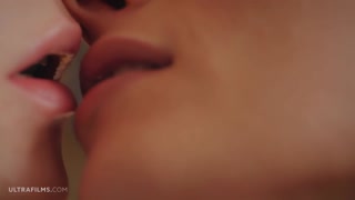 White and Heaven Lesbian Play - pelacur berahi dalam HD BIGWHORE.COM