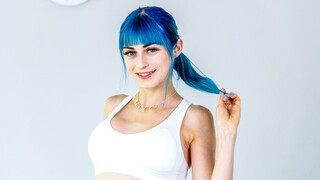 Blue Hair Don't Care, Deep Pussy Loves It - โสเภณีที่มีความหลงใหลใน HD BIGWHORE.COM