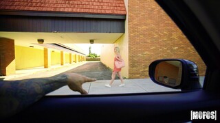 Blowjob on the Property - gepassioneerde hoeren in HD BIGWHORE.COM