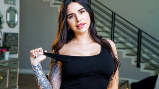 Donnie's Work Wife - putains passionnées en HD BIGWHORE.COM